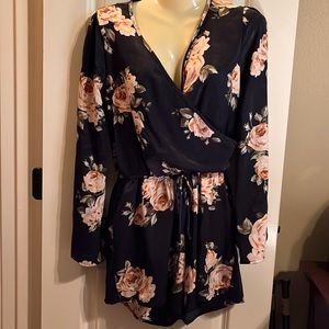 Active USA Floral, Black/Pink Long Sleeve Silky Romper - Size Small